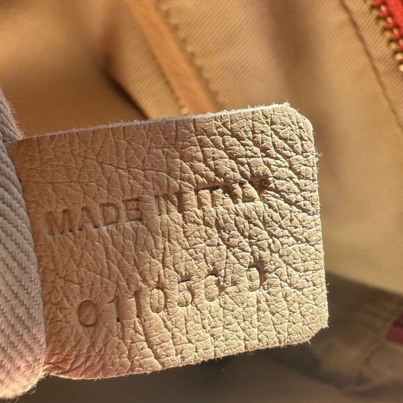 Chloe Calfskin Medium Paraty Acerola Bag - Picture 9 of 11